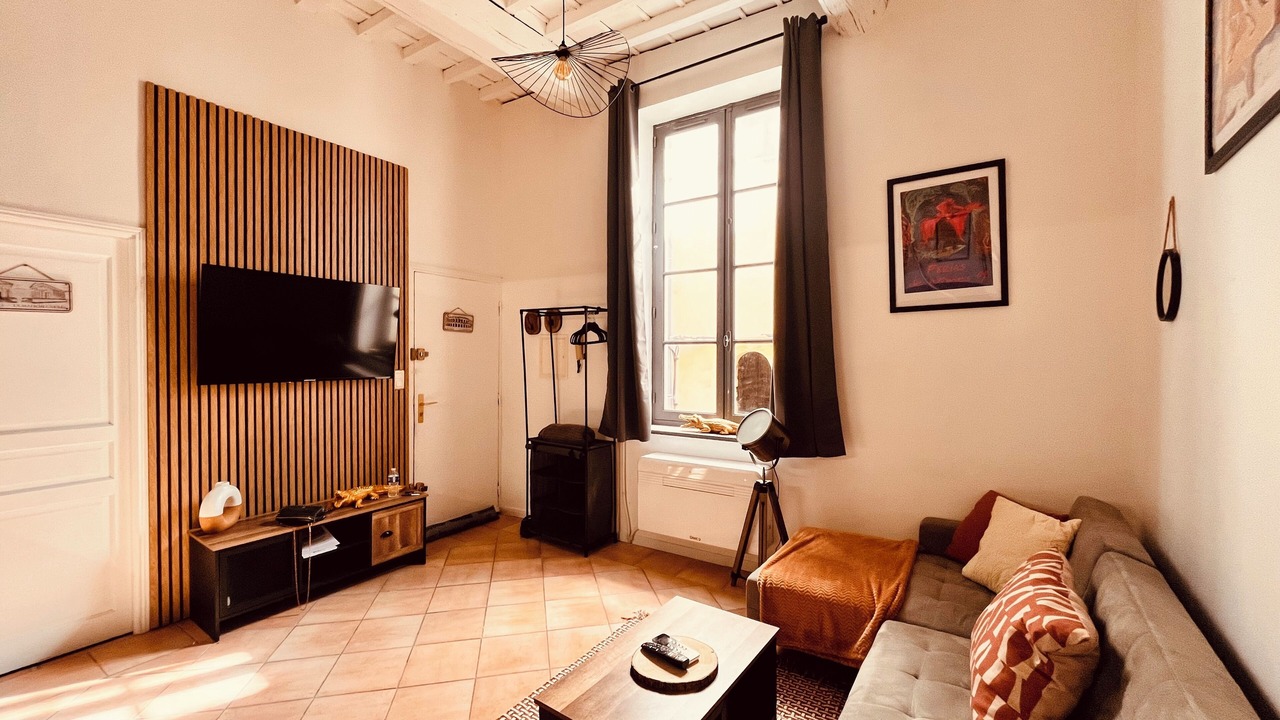 Photo of Livingroom in Faubourg
