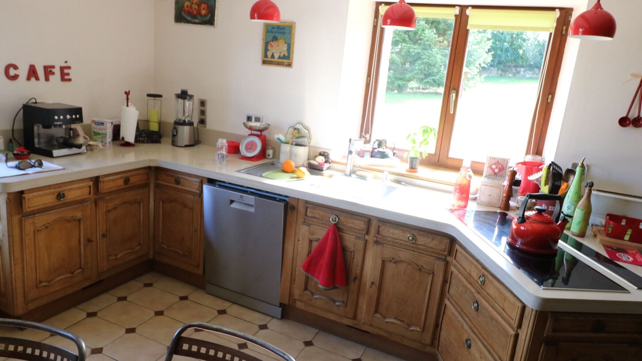 Photo of Kitchen in Vouthon-Haut
