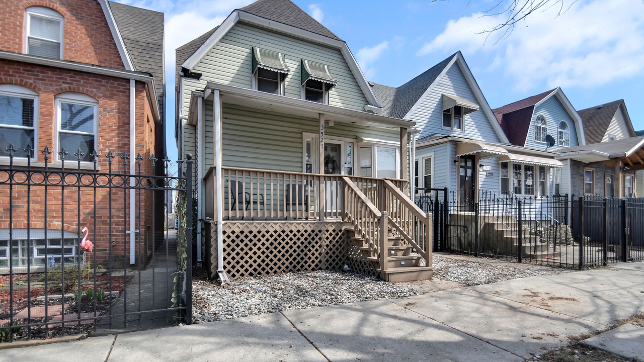 Photo of Outdoor in Brighton Park