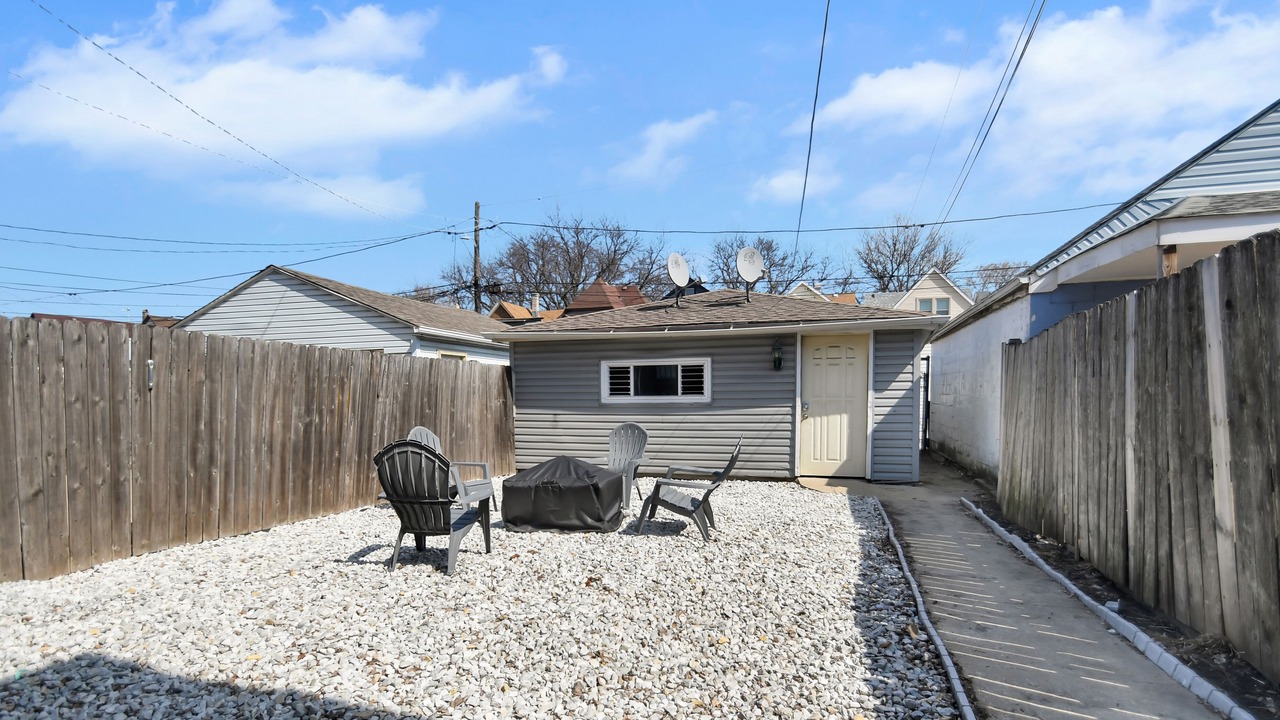 Photo of Outdoor in Brighton Park