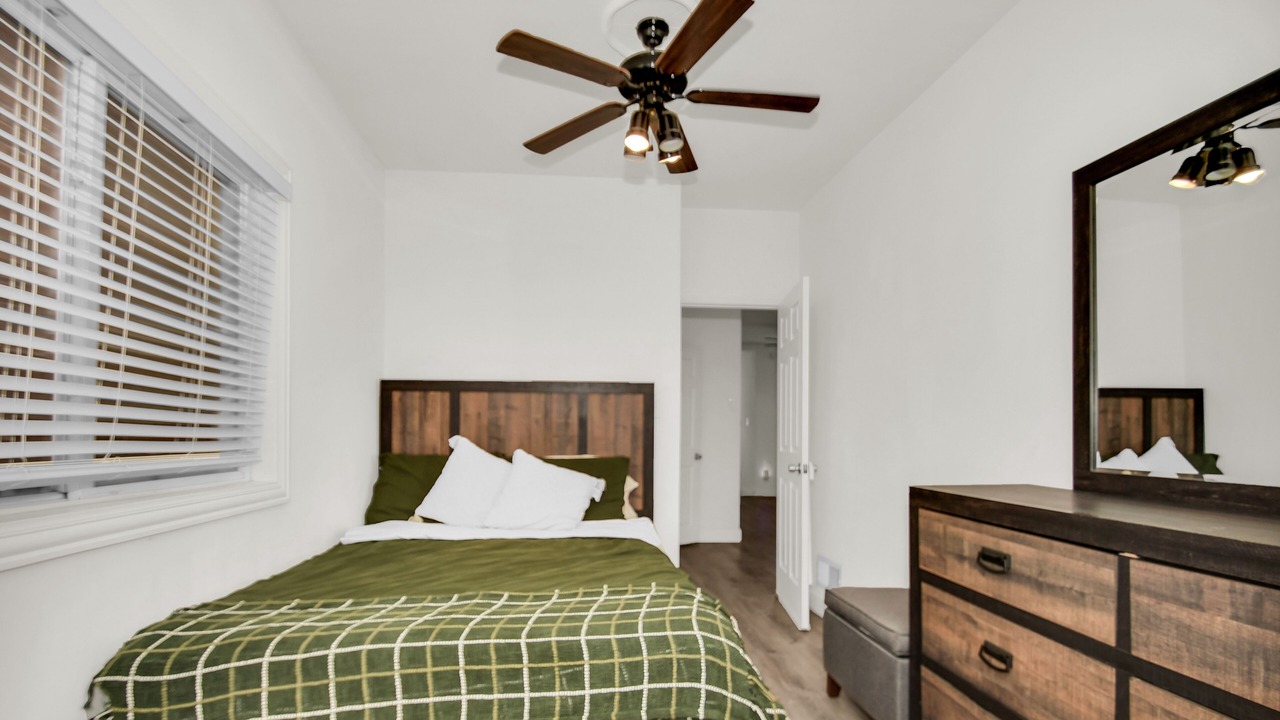 Photo of Bedroom in Brighton Park