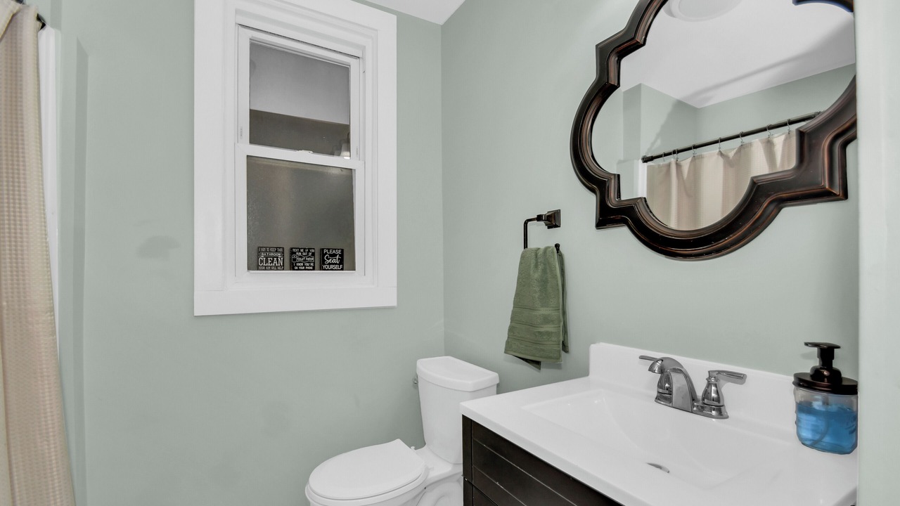 Photo of Bathroom in Brighton Park