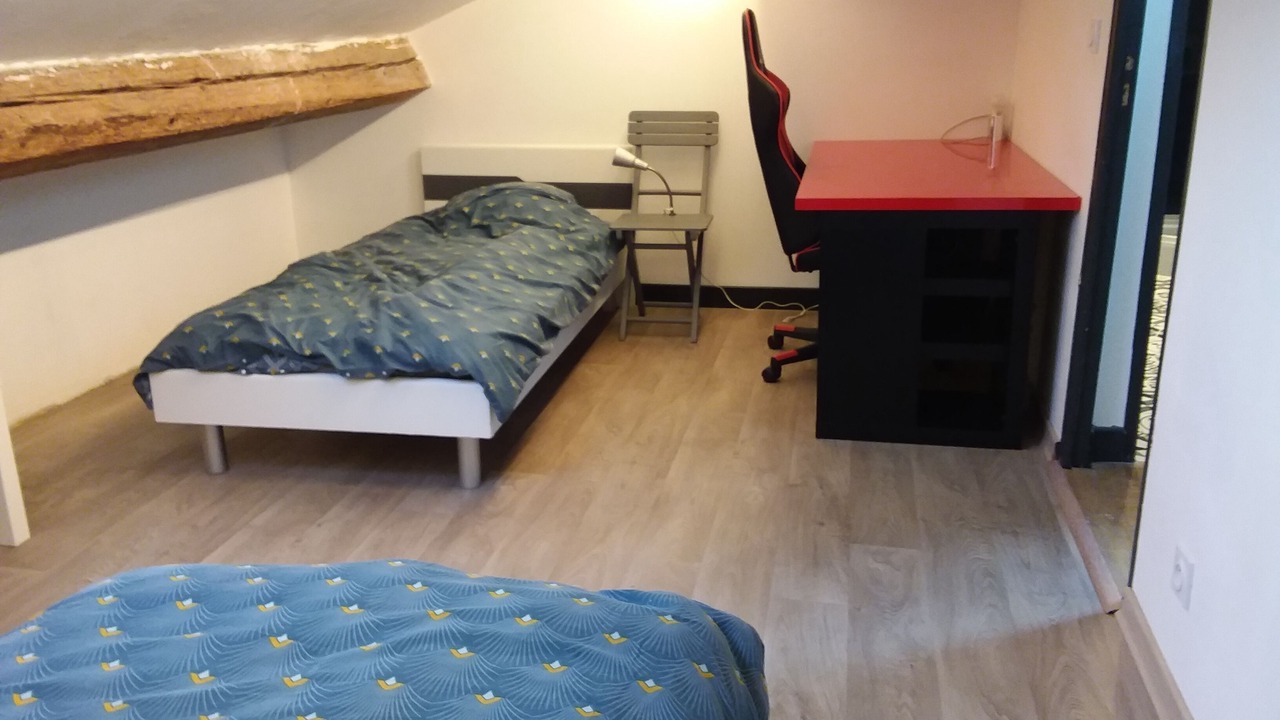 Photo of Bedroom in Ouveillan