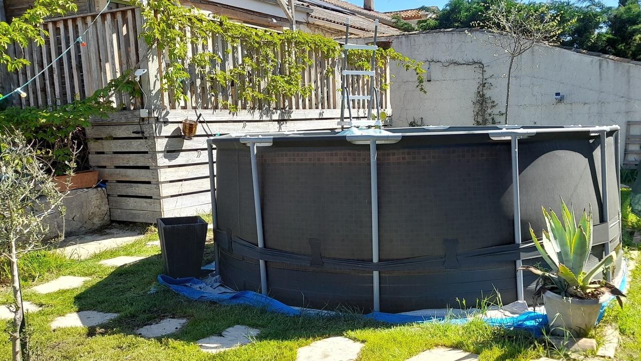 Photo of Outdoor in Ouveillan