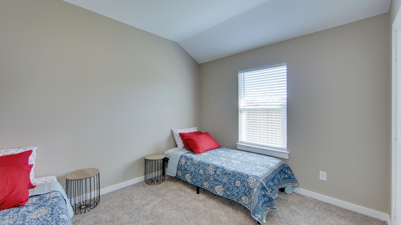 Photo of Bedroom in Lindale