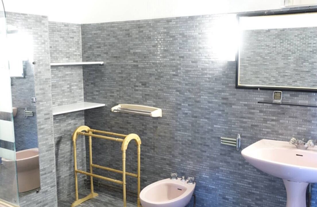 Photo of Bathroom in Ornaisons