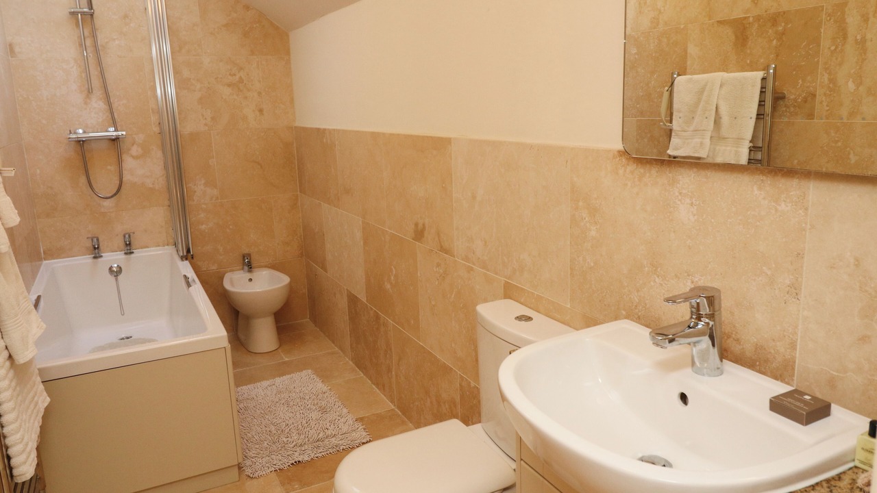 Photo of Bathroom in Askham