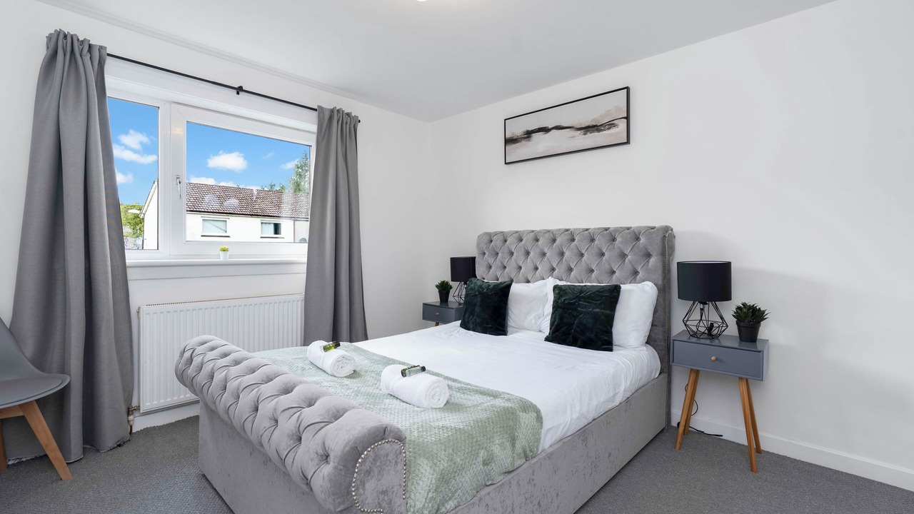 Photo of Bedroom in Livingston