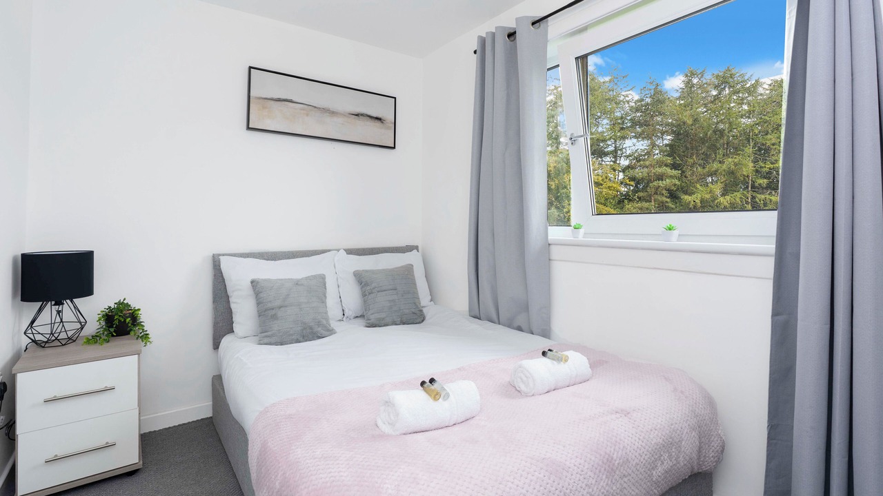 Photo of Bedroom in Livingston