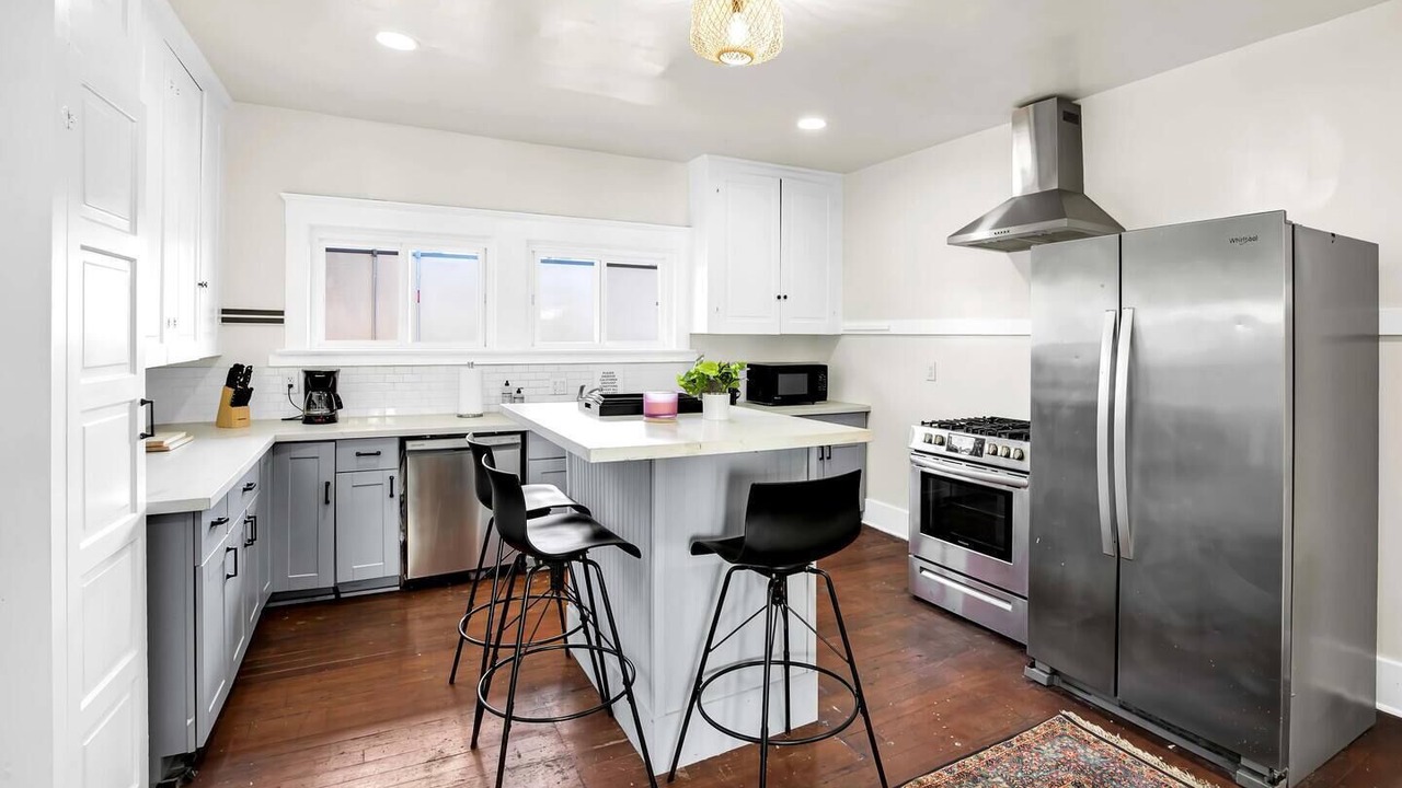 Photo of Kitchen in Pico-Union