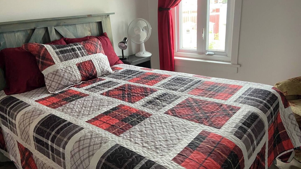 Photo of Bedroom in Mauricie