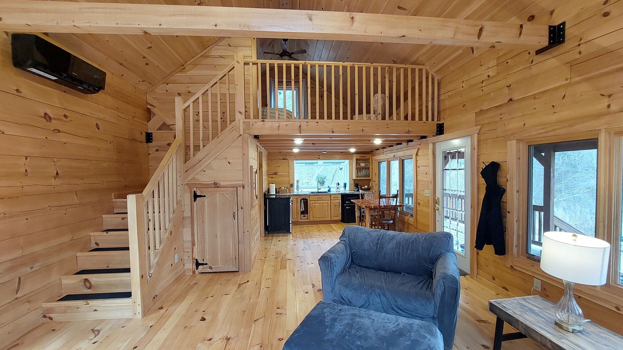 Photo of Livingroom in Ontario