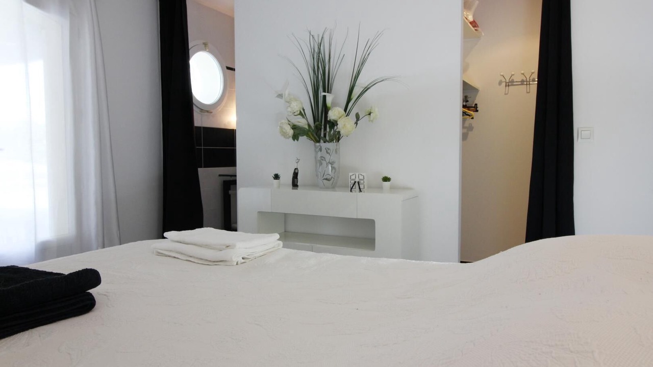 Photo of Bedroom in Vensac