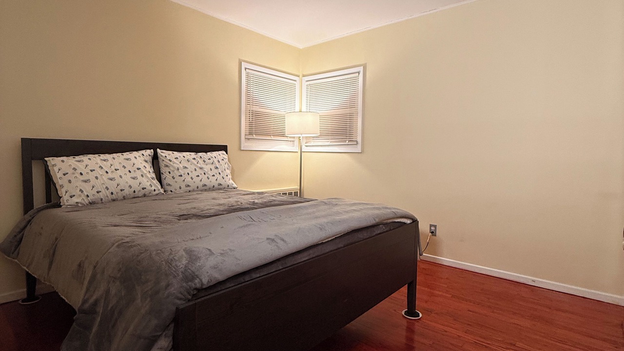 Photo of Bedroom in Hicksville