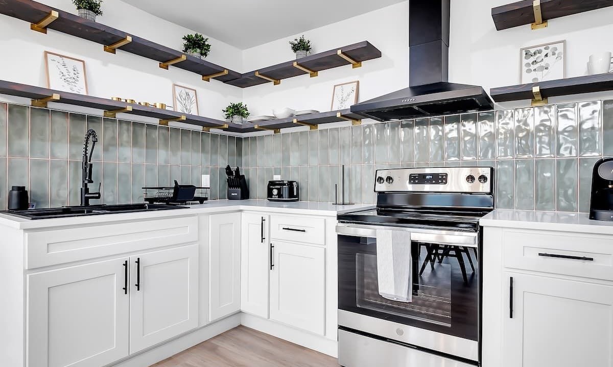 Photo of Kitchen in Seward Place