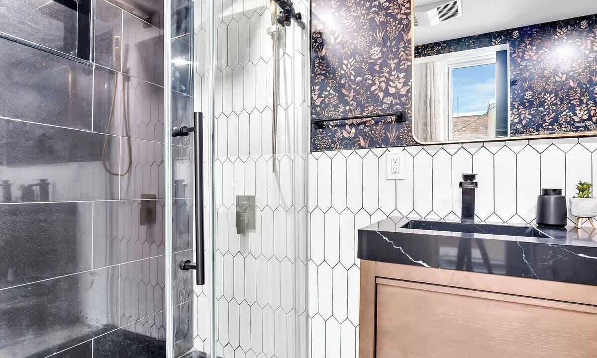 Photo of Bathroom in Seward Place
