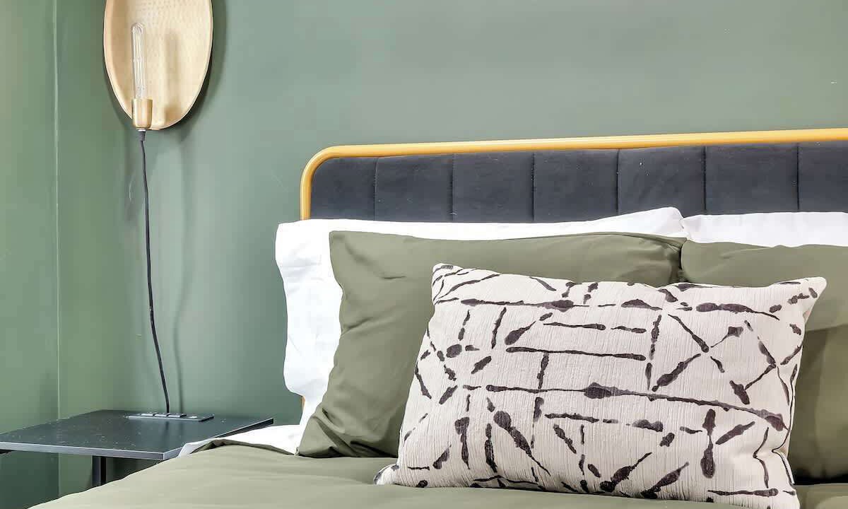 Photo of Bedroom in Seward Place