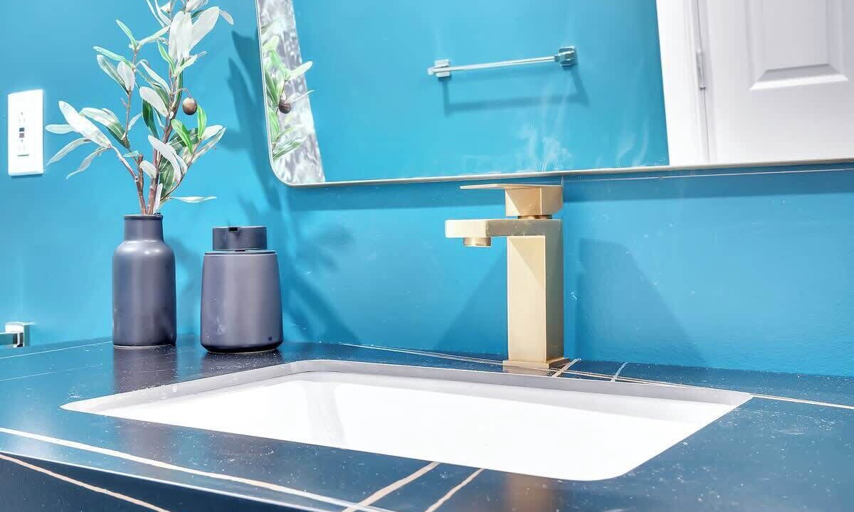 Photo of Bathroom in Seward Place