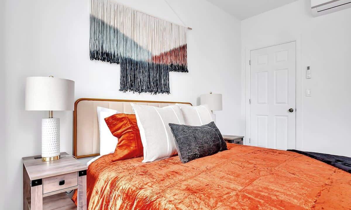 Photo of Bedroom in Seward Place