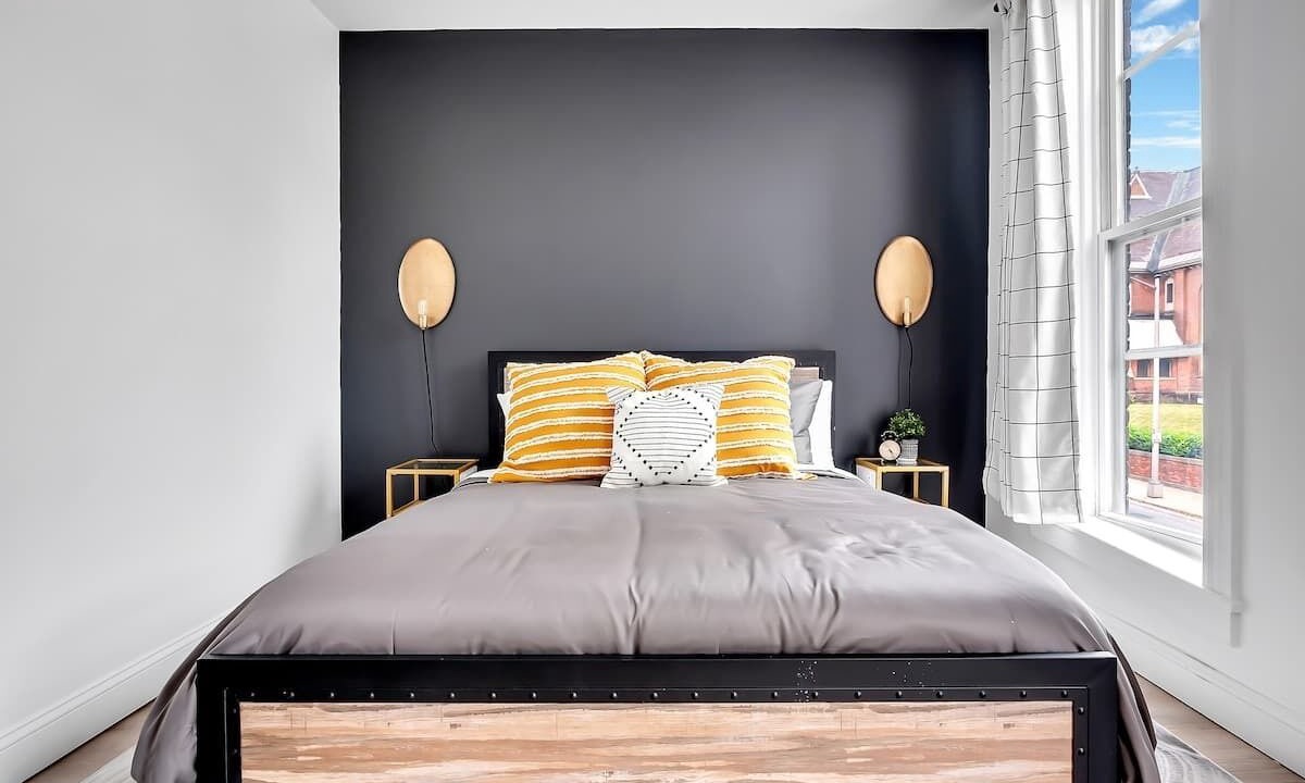 Photo of Bedroom in Seward Place