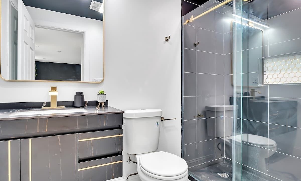 Photo of Bathroom in Seward Place