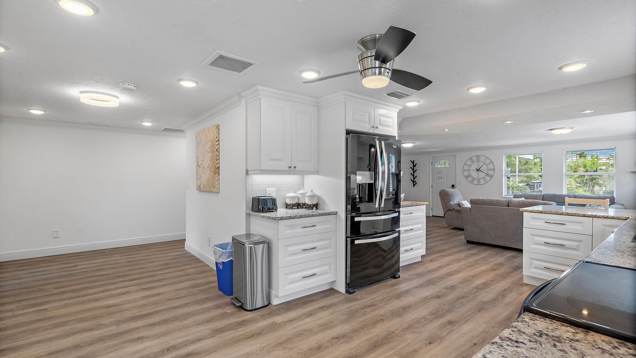 Photo of Kitchen in Anona