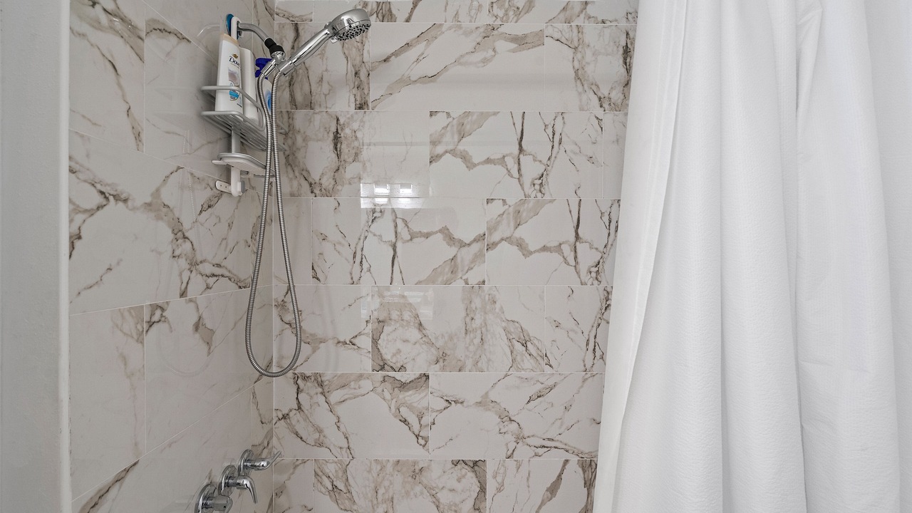 Photo of Bathroom in Anona