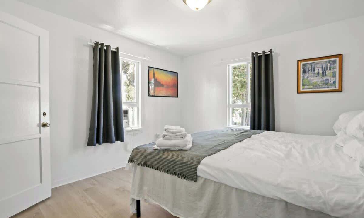 Photo of Bedroom in Ontario
