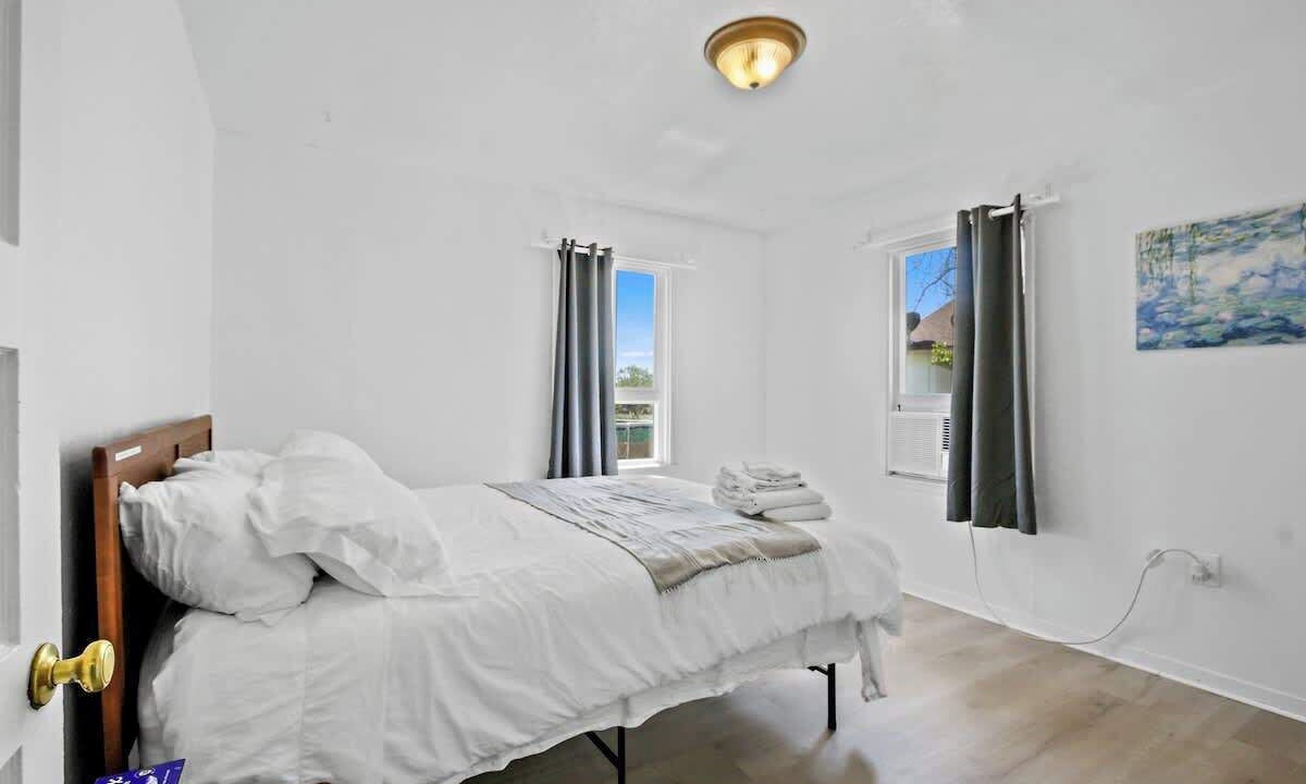 Photo of Bedroom in Ontario