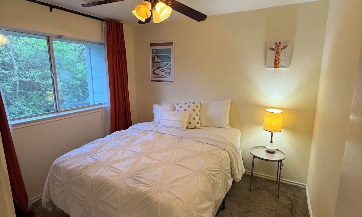 Photo of Bedroom in McNeil