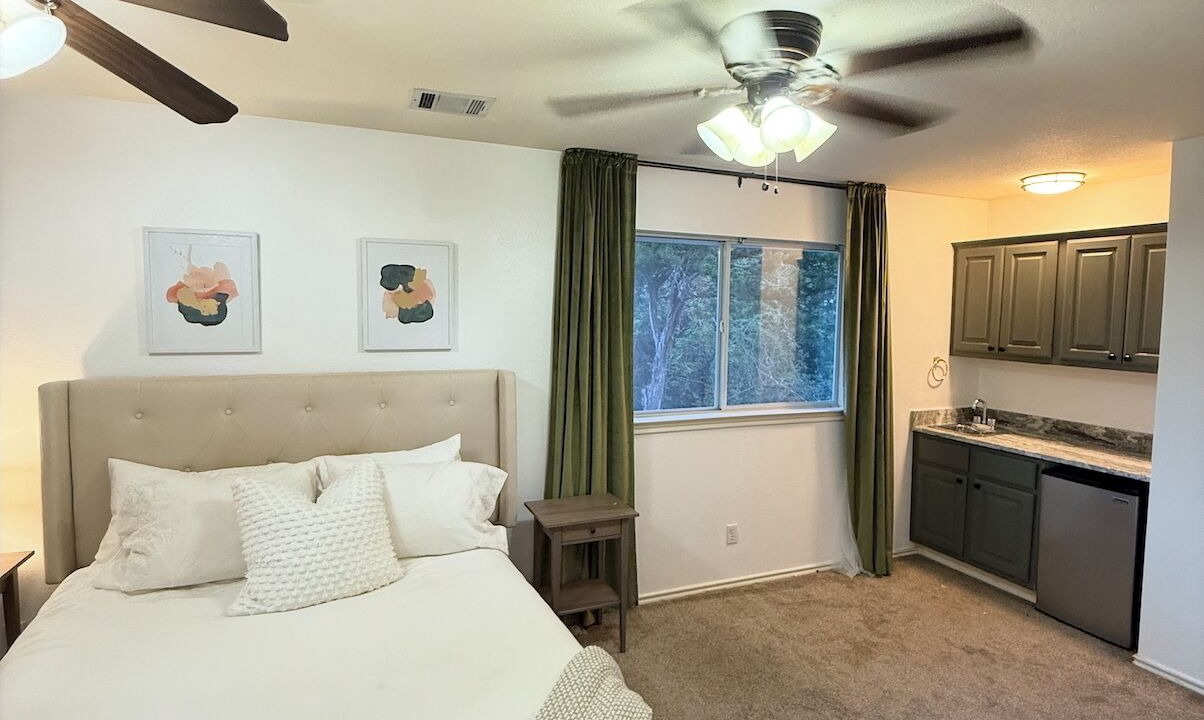 Photo of Bedroom in McNeil