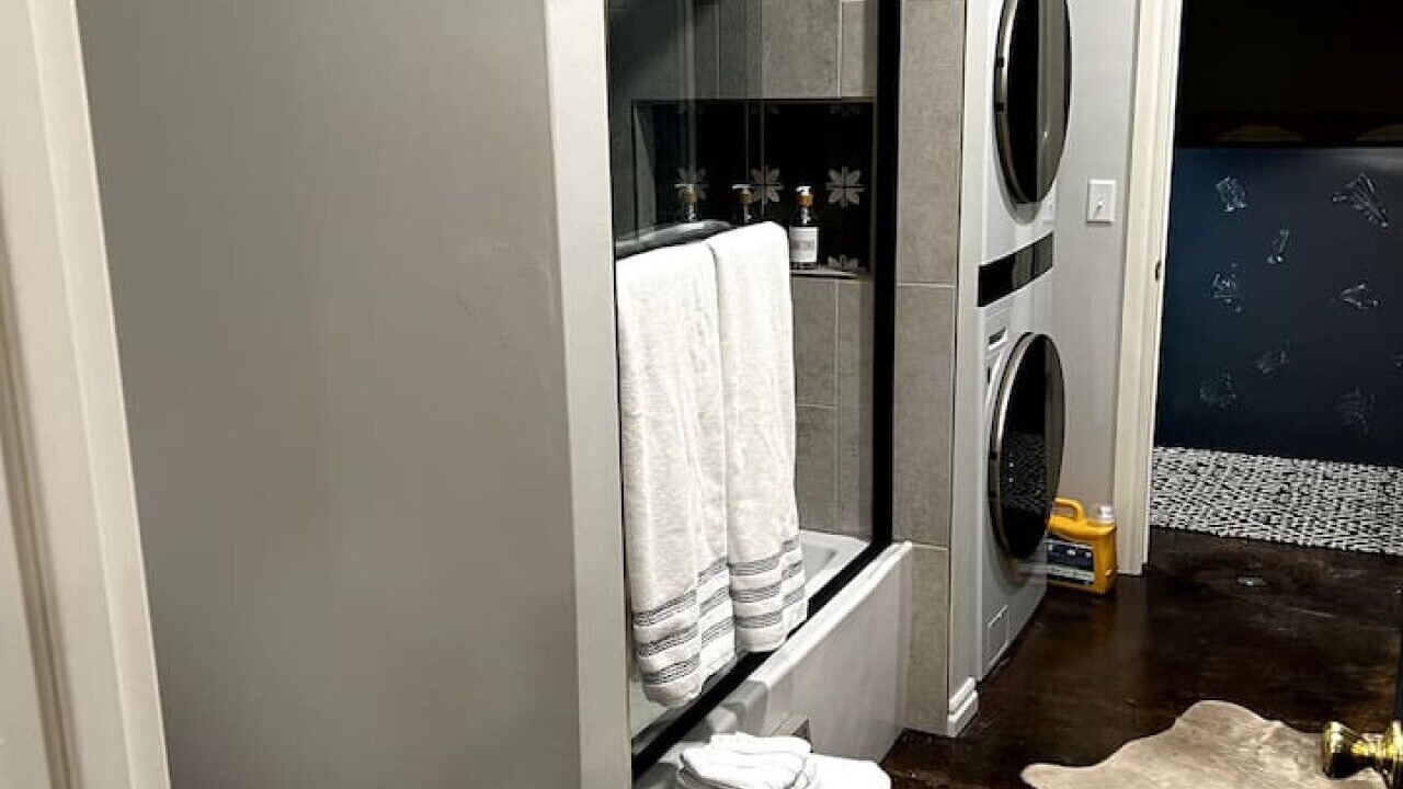 Photo of Bathroom in Oklahoma County