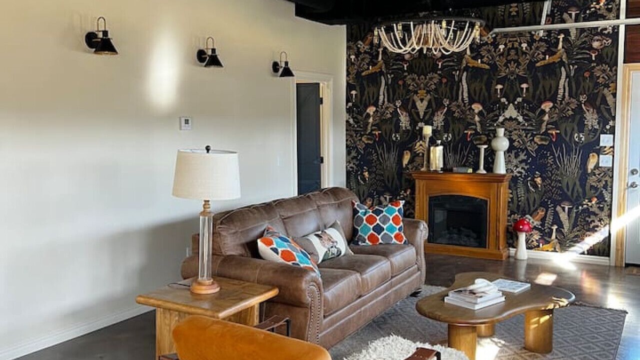 Photo of Livingroom in Oklahoma County
