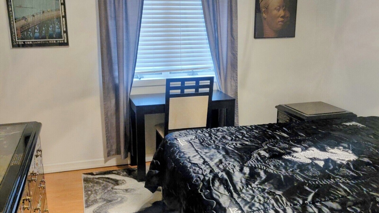 Photo of Bedroom in Flying Hills