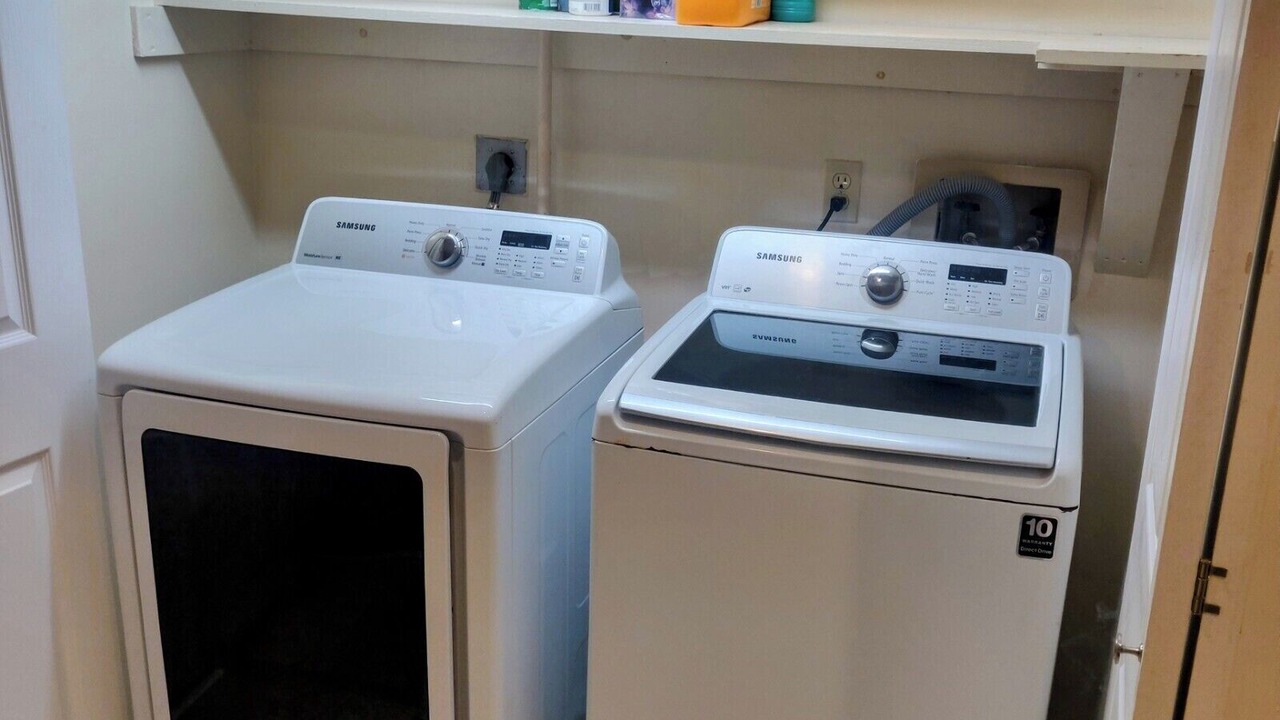 Photo of Others in Flying Hills