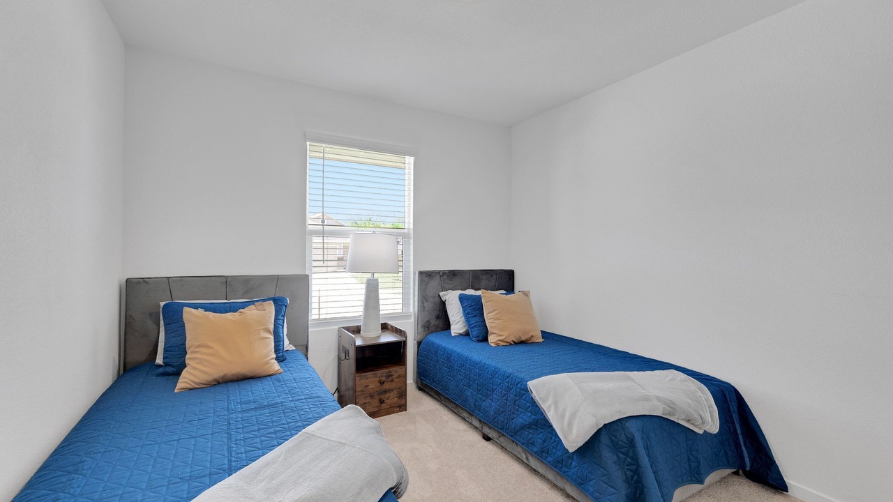 Photo of Bedroom in Lincoln Park