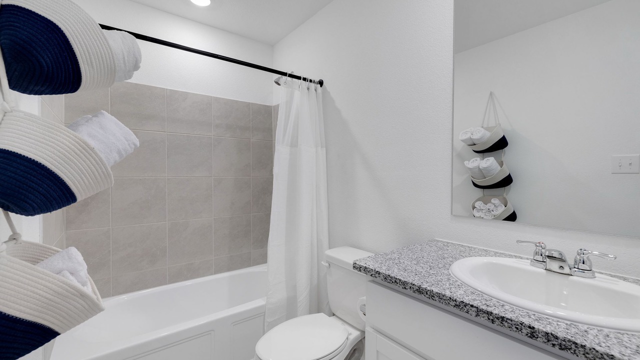 Photo of Bathroom in Lincoln Park
