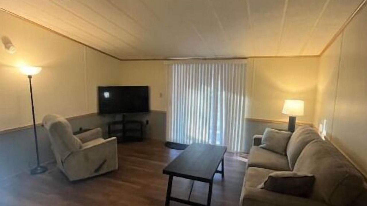Photo of Livingroom in Galeton