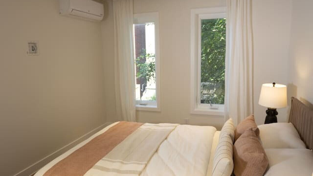 Photo of Bedroom in Rockcliffe - Smythe