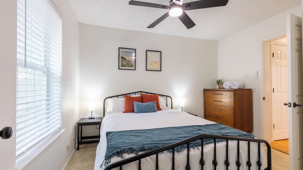 Photo of Bedroom in Broken Arrow