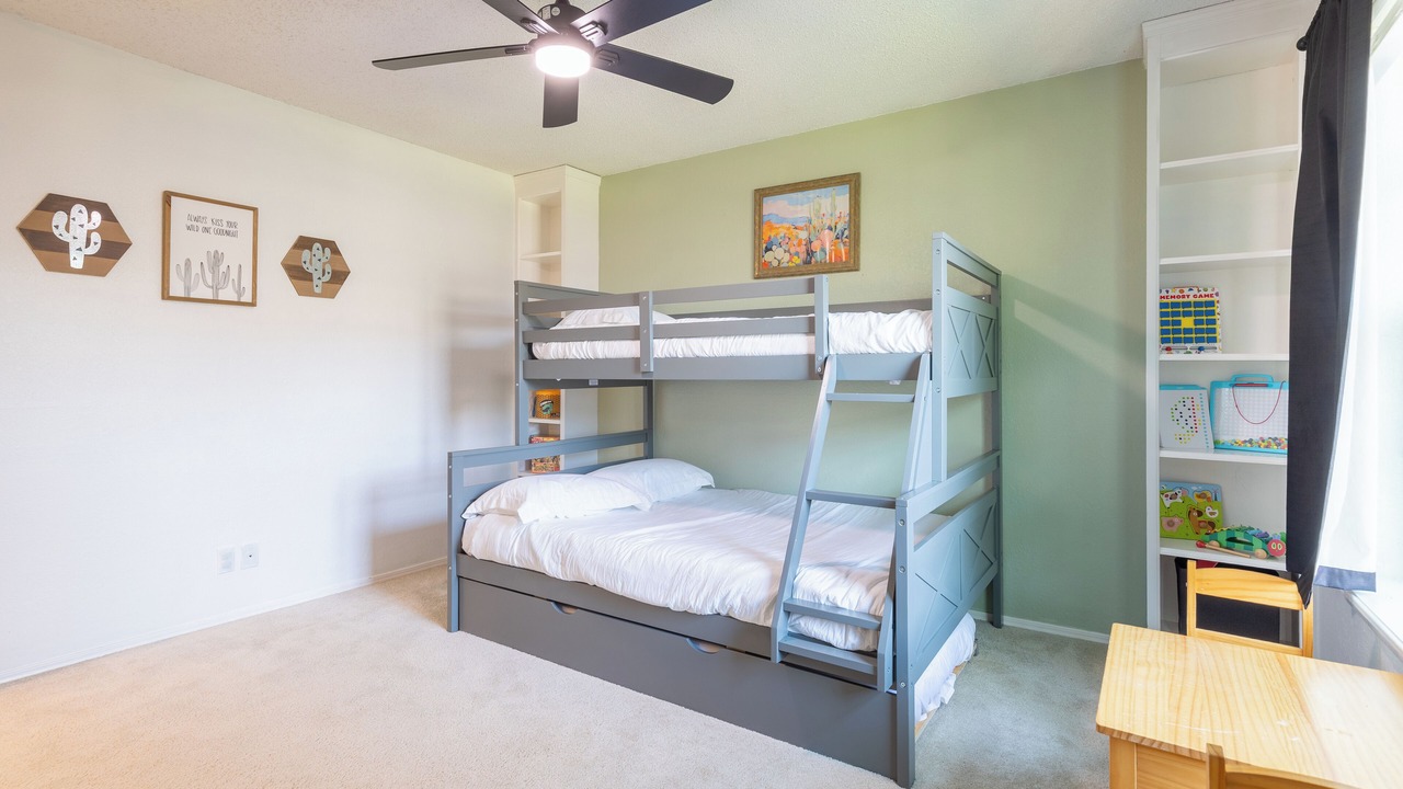 Photo of Bedroom in Broken Arrow