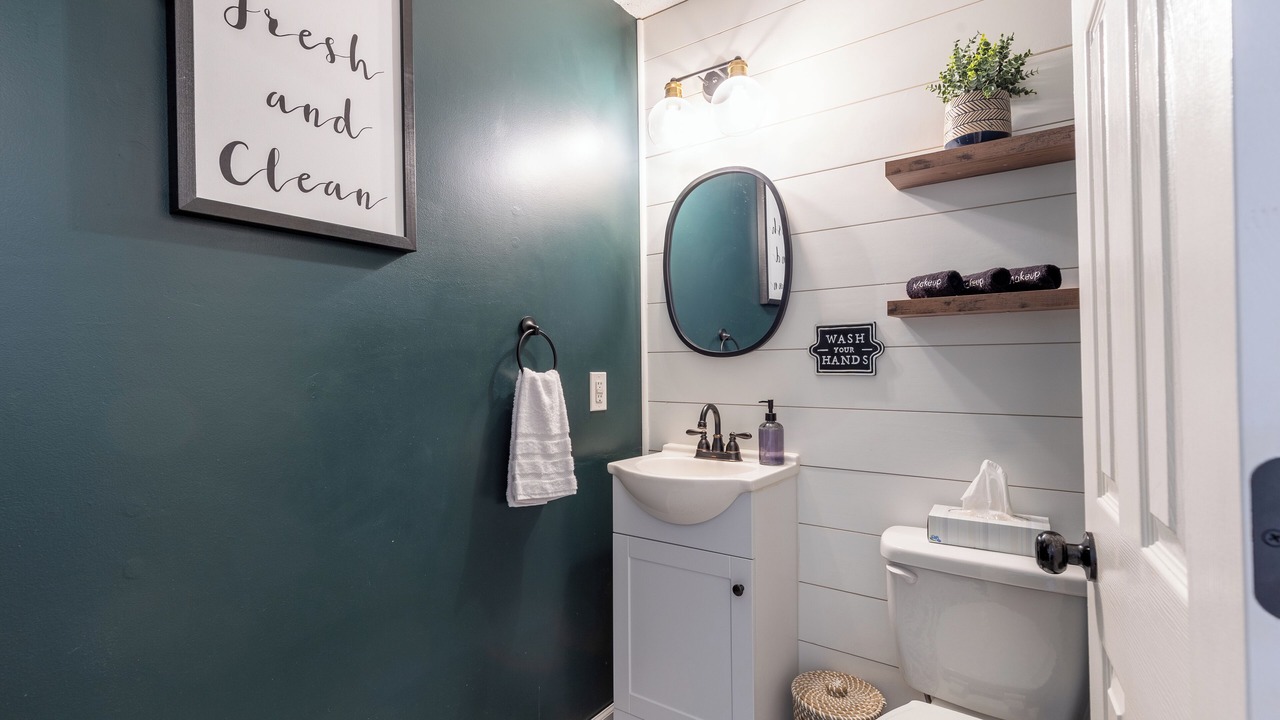 Photo of Bathroom in Broken Arrow