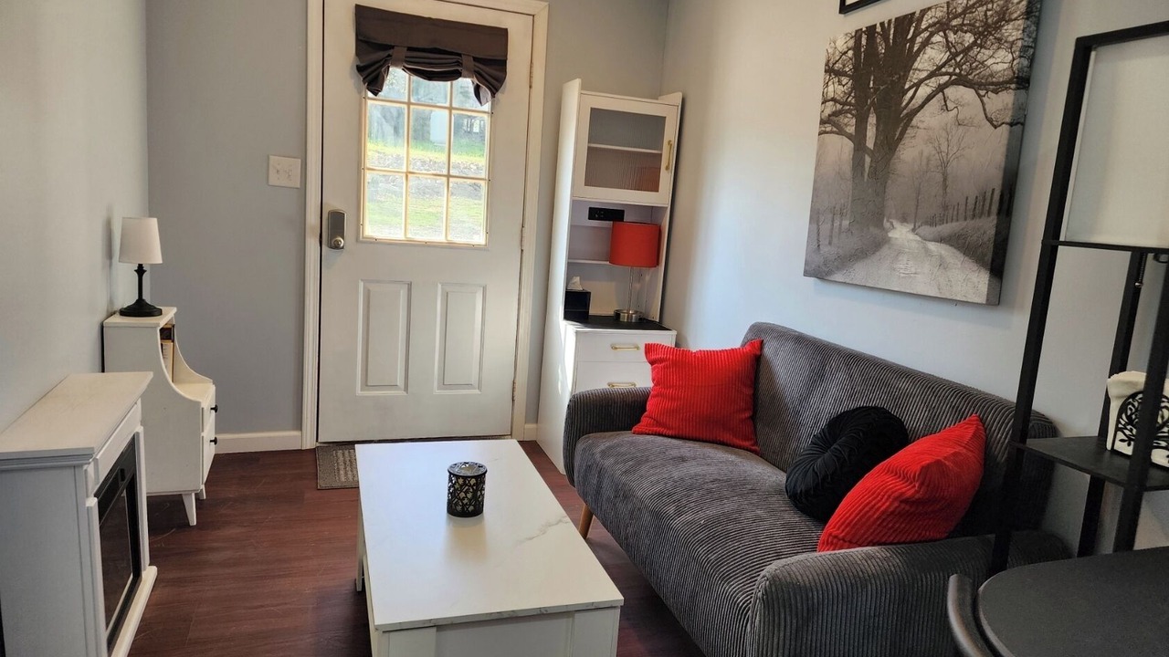 Photo of Livingroom in Baxter