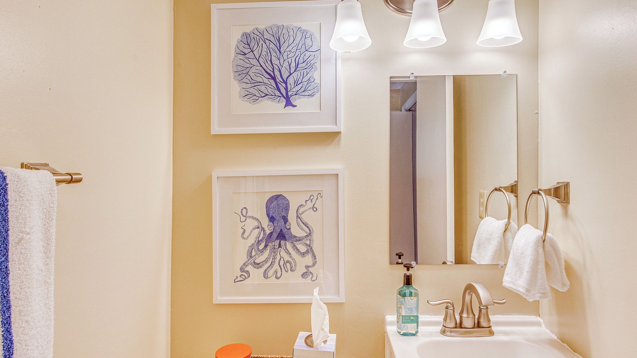 Photo of Bathroom in Crescent Beach