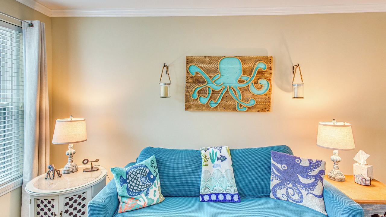 Photo of Bedroom in Crescent Beach