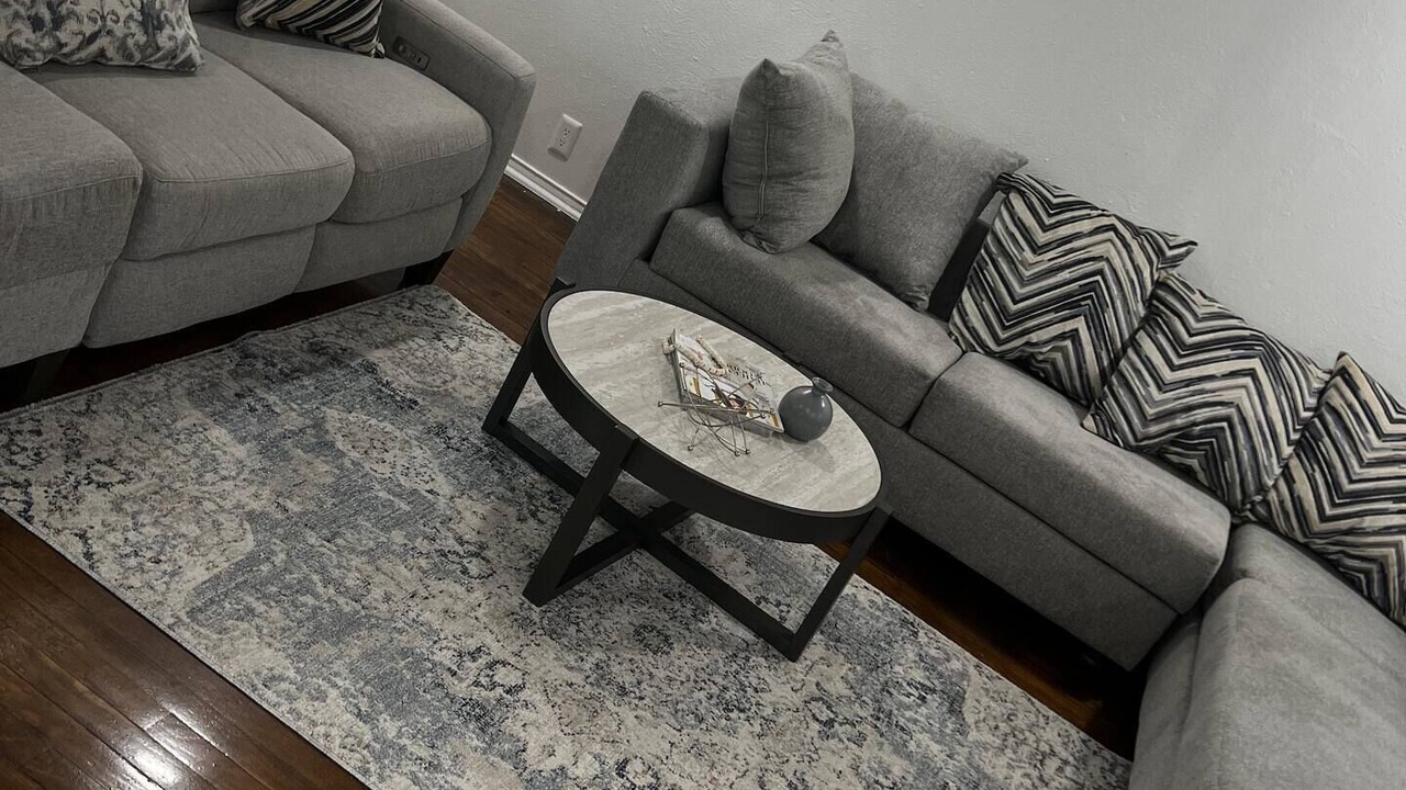 Photo of Livingroom in North Richland Hills