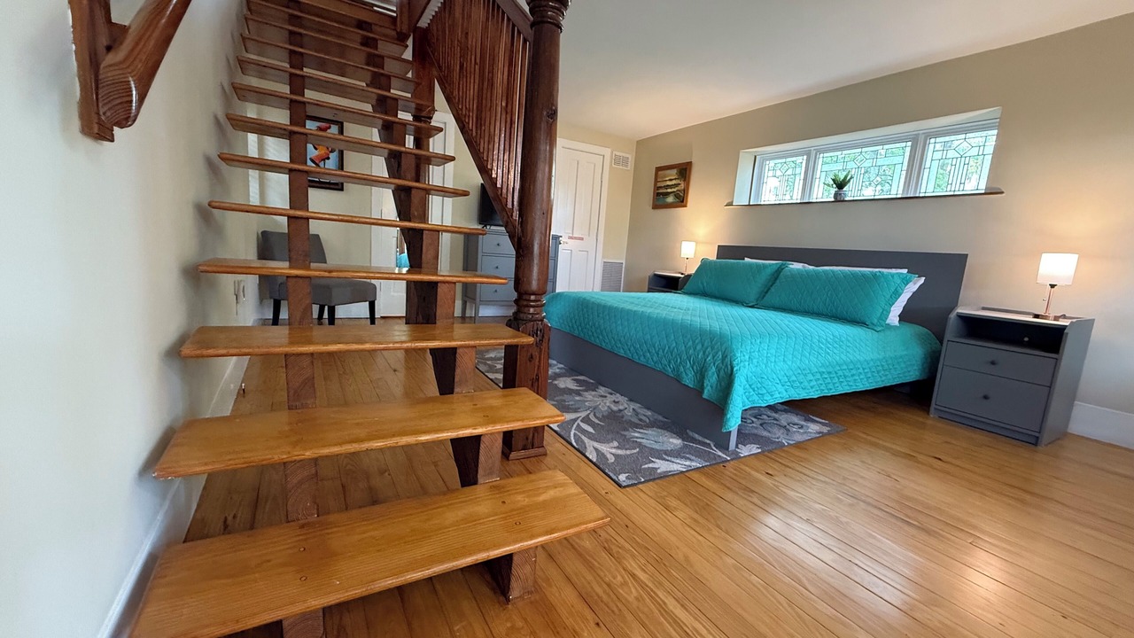 Photo of Bedroom in Downtown Historic District
