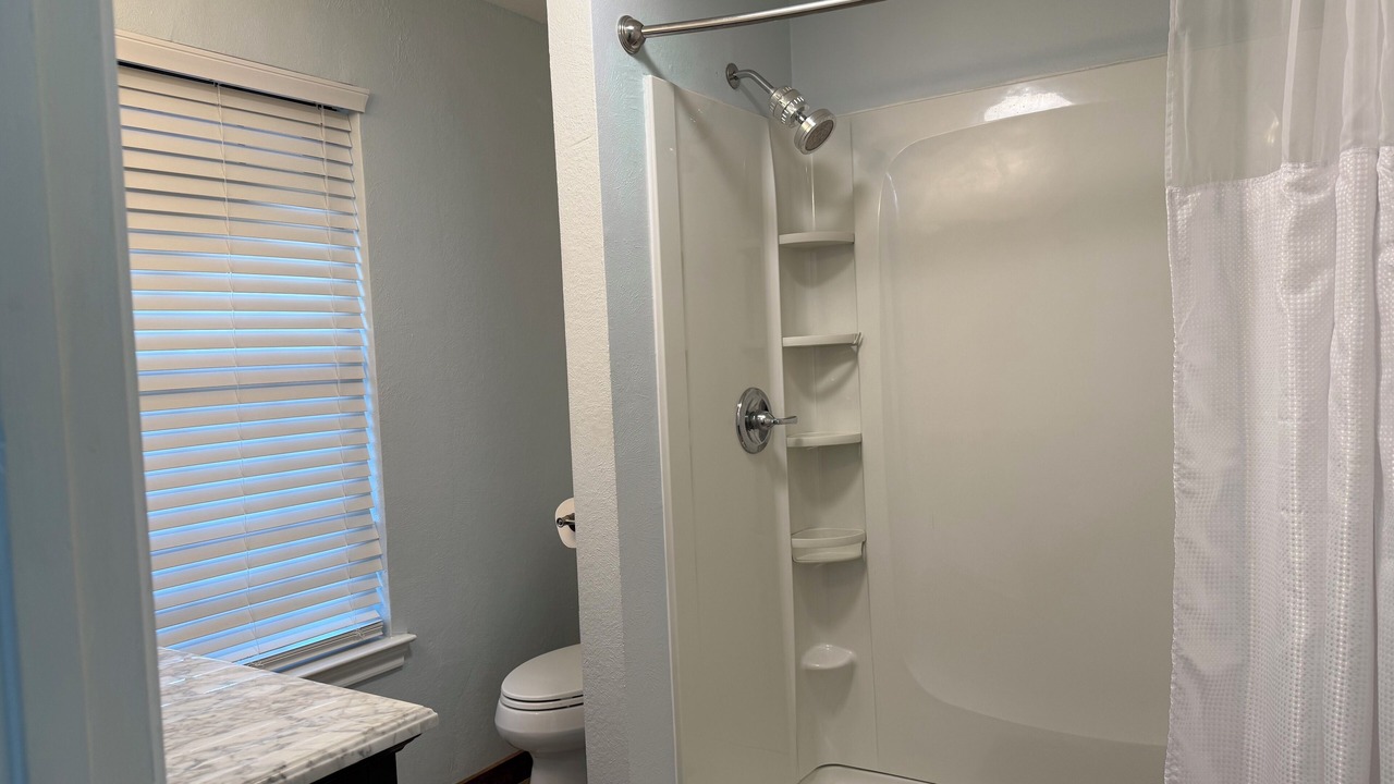 Photo of Bathroom in Murchison