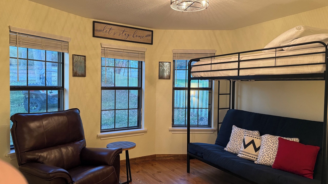 Photo of Livingroom in Murchison