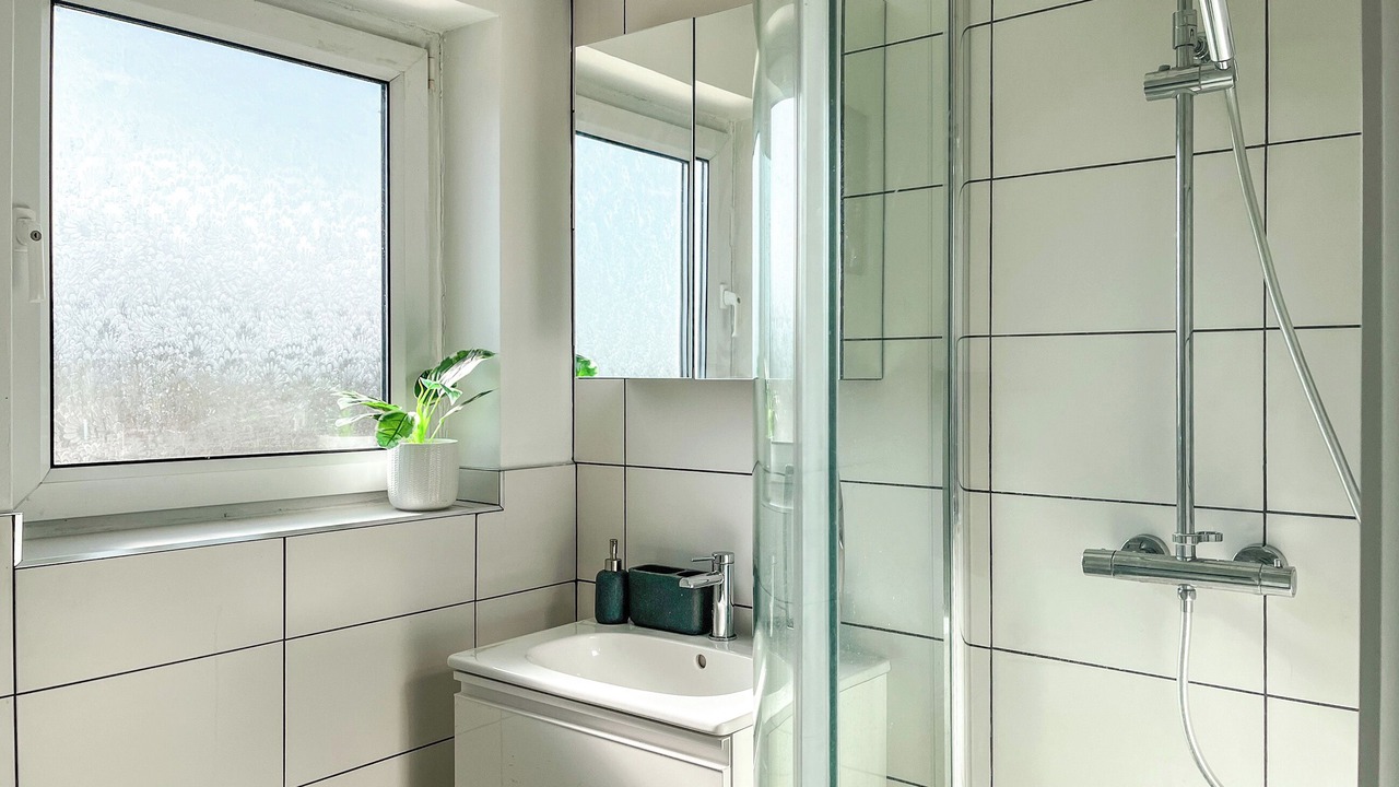 Photo of Bathroom in Monyash